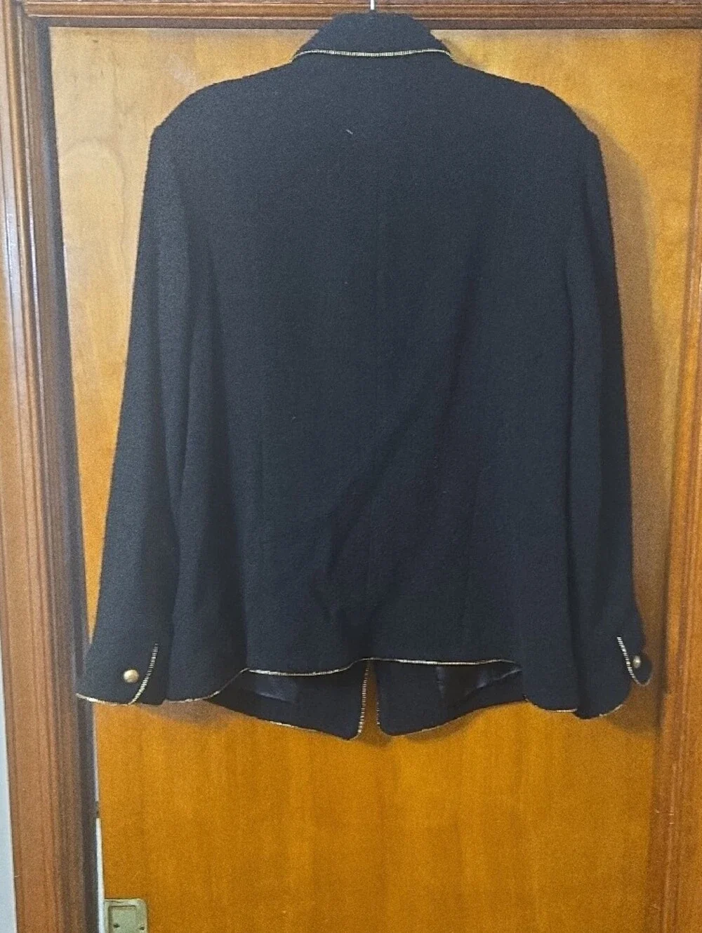 Linea by Louis Dell'Olio     Black Jacket with Gold Trim